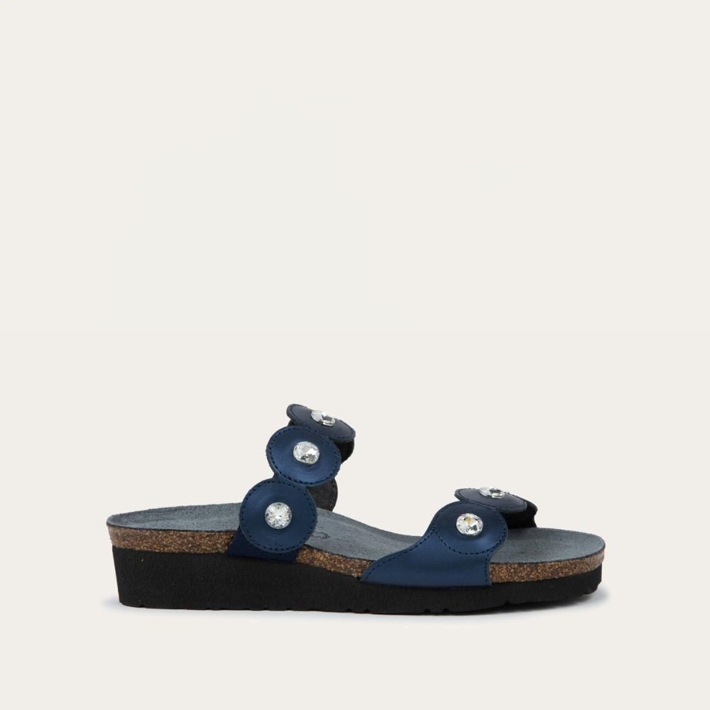 Polar Sea Leather,35