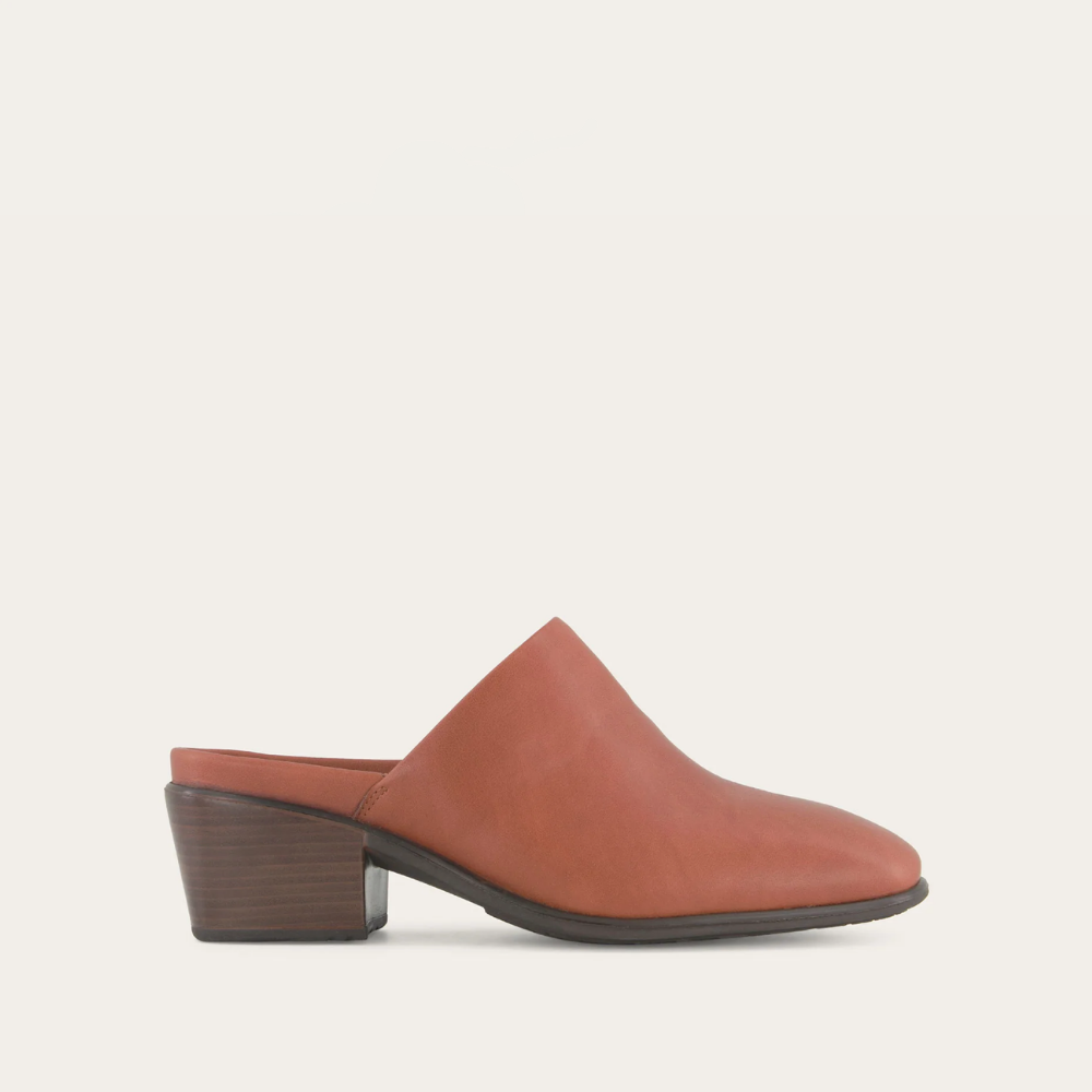 Brown Peanut Leather,35
