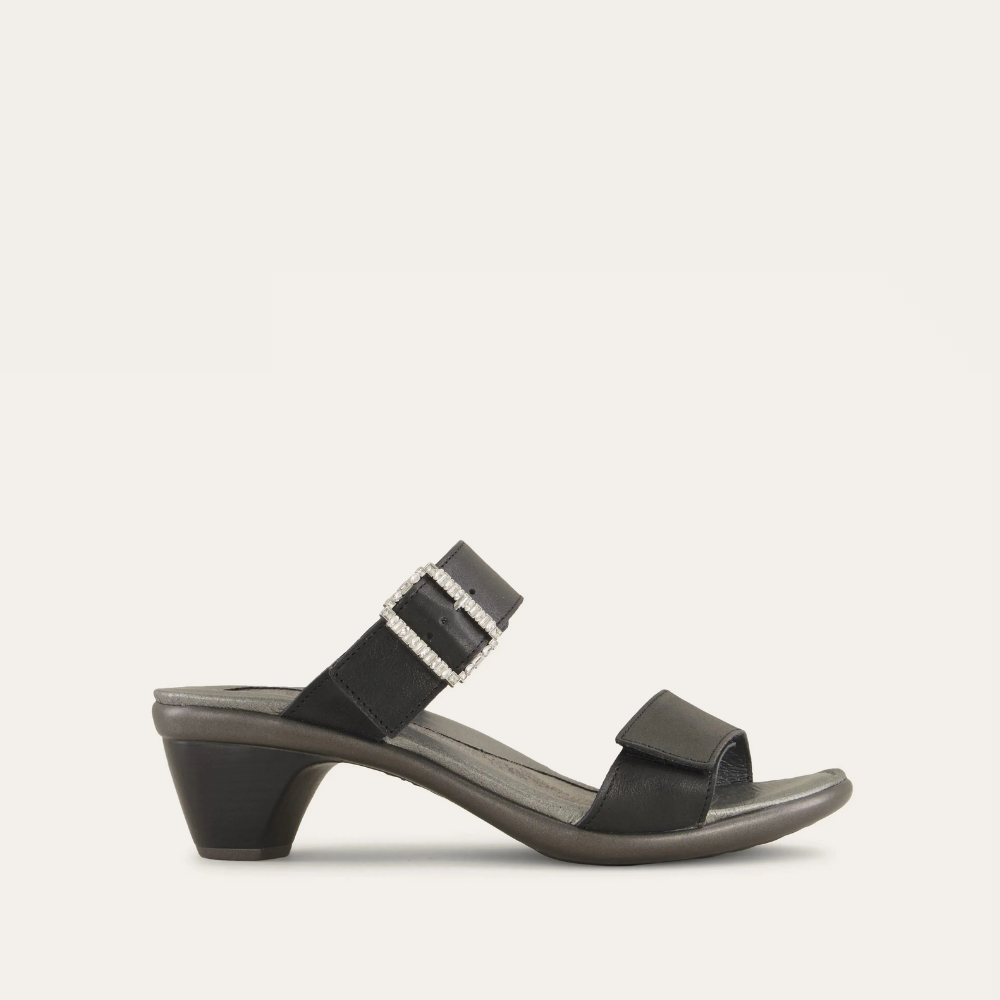 Shiny Black Lthr,35