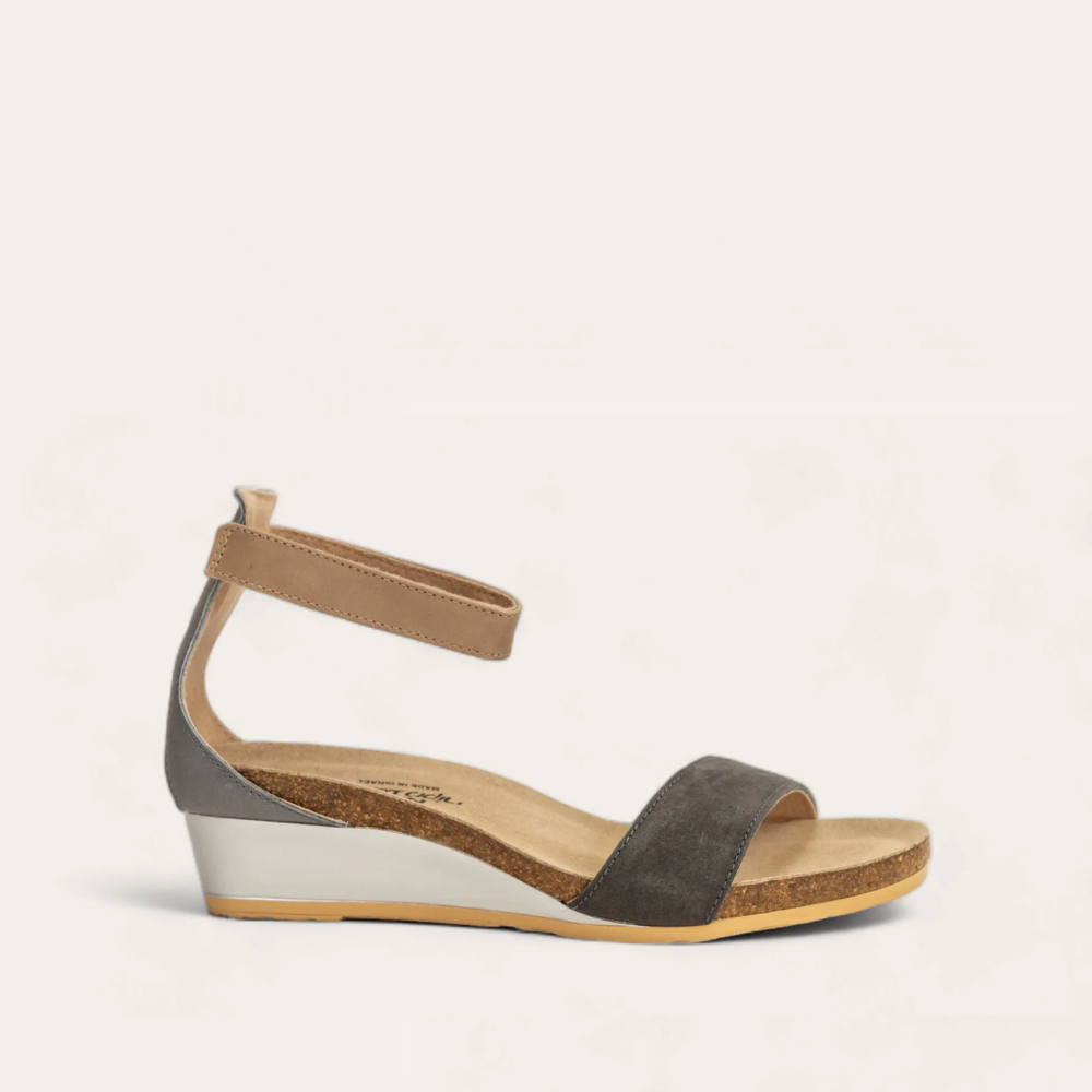 Black Luster/Black Raven/Black Madras,35