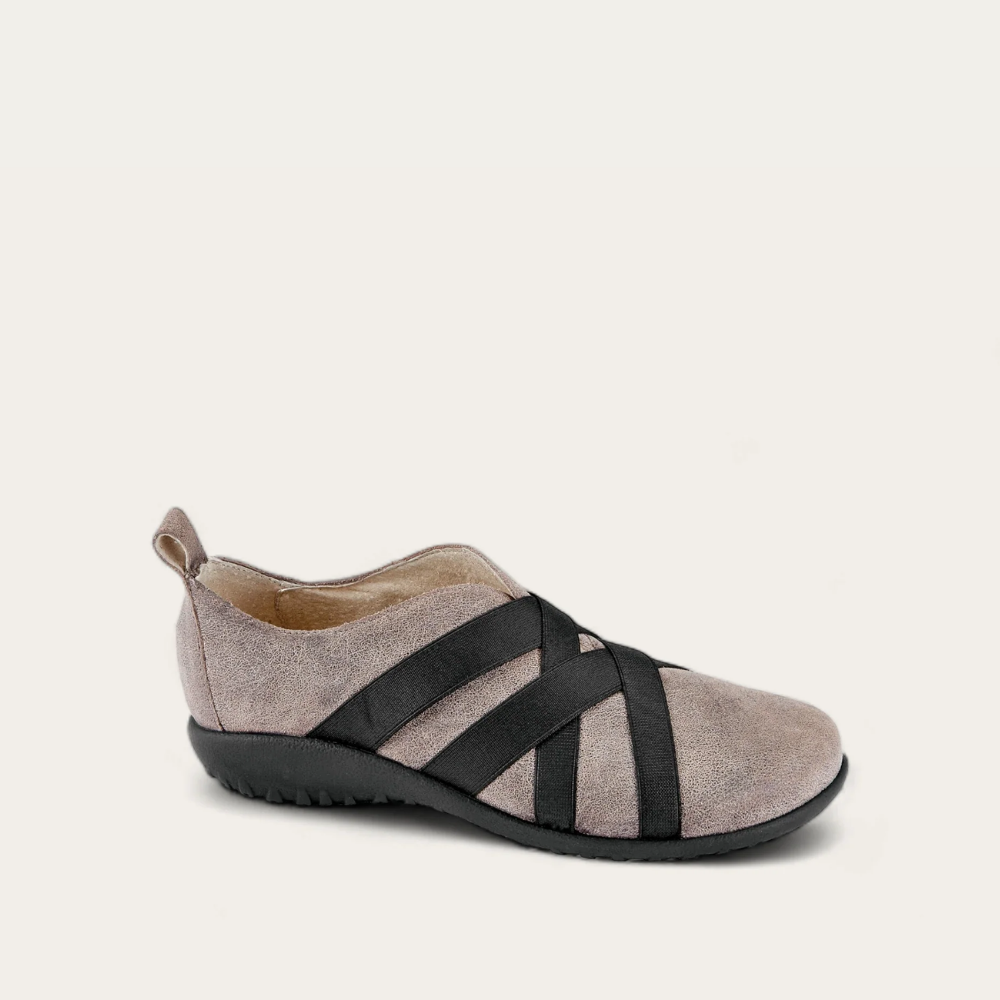 Speckled Beige Lthr W/ Black,35