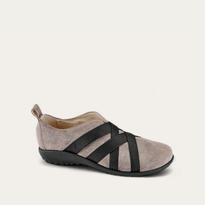 Speckled Beige Lthr W/ Black,35